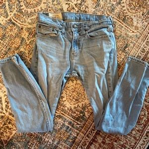 Hollister jeans 28x28